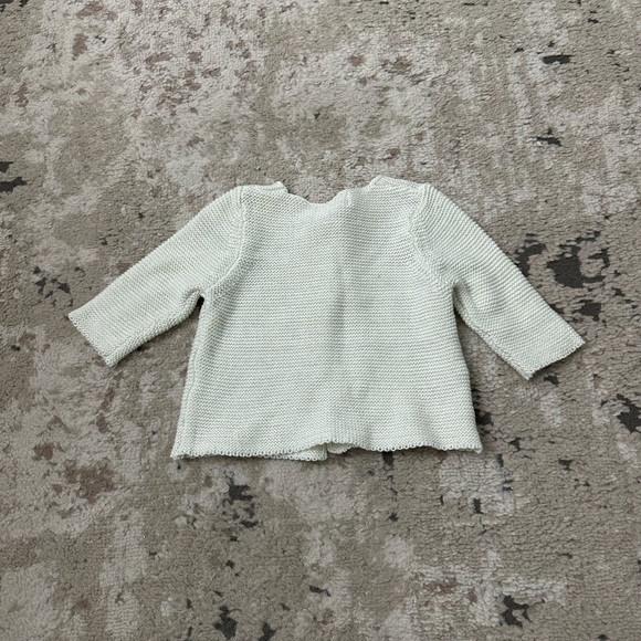 Peek Baby Girl White Knit Cardigan Size 3-6 Months - Picture 2 of 3
